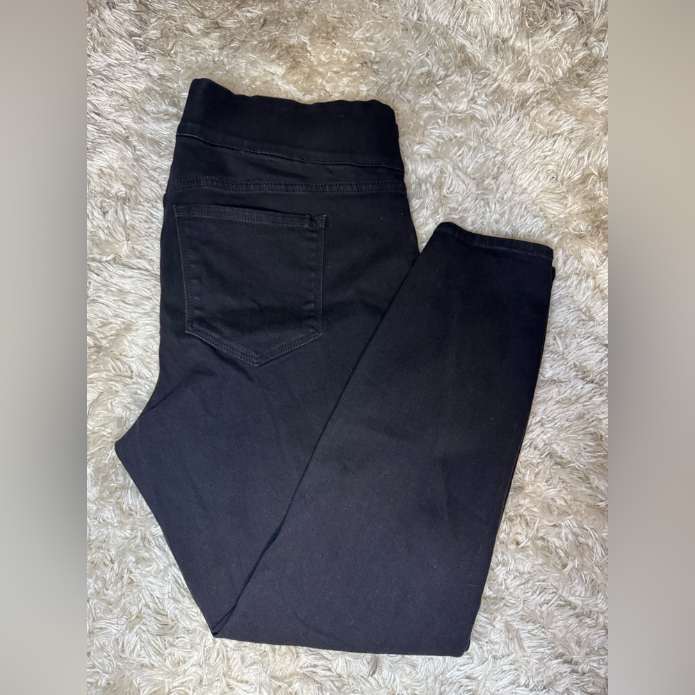 Old Navy Women's Black Jeggings - Picture 6 of 10